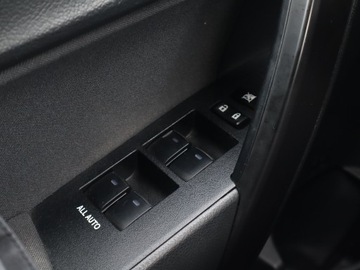 Toyota Corolla XI Sedan Facelifting 1,6 Valvematic 132KM 2018 Toyota Corolla 1.6 Valvematic, Salon Polska, zdjęcie 17