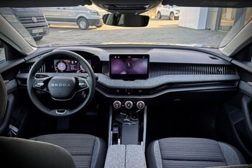 Skoda Superb IV Liftback 2.0 TSI 204KM 2025 Skoda Superb Edition 130 Limuzyna 2.0 TSI 204 KM, GOTÓWKA, LEASING, NAJEM, zdjęcie 2