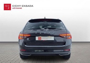 Skoda Superb III Kombi Plug-In Hybrid 1.4 TSI Plug-In-Hybrid 218KM 2021 Skoda Superb 1.4IV 218KM Plug-in Hybrid DSG SportlinePakiety Bezwypadek Al, zdjęcie 3