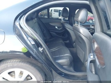 Mercedes Klasa C W205 2019 Mercedes-Benz Klasa C C 300 4maitic 2.0 Benzyna 255KM, zdjęcie 10