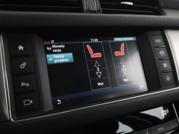 Jaguar XF II Sedan 2.0 i4D 163KM 2017 Jaguar XF FV23 20d Automat Prestige Navi Tempomat, zdjęcie 26