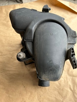 POUZDRO FILTRU VZDUCHU 0174129618 VW T4