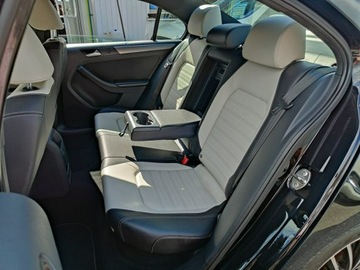 Volkswagen Jetta VI 2016 Volkswagen Jetta 1.8 TFSI 170 KM, Automat, Skóra,, zdjęcie 30