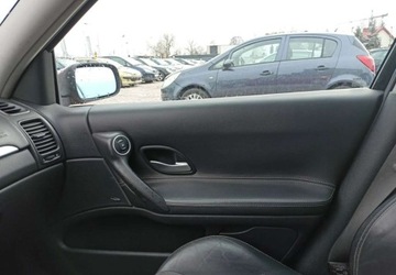 Renault Laguna II Kombi 2.0 i 16V 135KM 2006 Renault Laguna Renault Laguna 2.0 Benzyna 135KM, zdjęcie 12