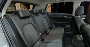 Volkswagen Golf VIII Hatchback Facelifting 1.5 TSI 116KM 2026 Volkswagen Golf Pakiet Zimowy, tapicerka Art Velours, dostepny od reki, zdjęcie 18