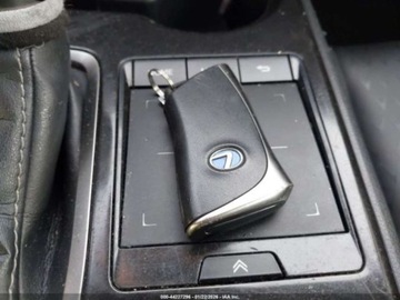 Lexus UX 2021 Lexus UX 2021 Lexus UX 250h AWD 2.0 Hybryda 181KM, zdjęcie 13