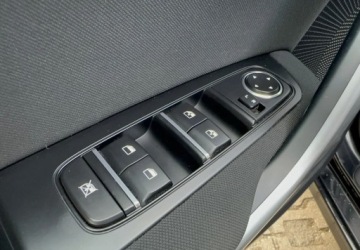 Kia Ceed III Kombi Facelifting 1.5 T-GDI 160KM 2023 Kia Ceed 1.5 T - GDI 160 KM 7 DCT M 1.5 Benzyna 160KM, zdjęcie 11