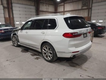 BMW X7 2022 BMW X7 xDrive40i 2022 3.0 Benzyna 335KM, zdjęcie 3