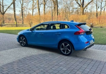 Volvo V40 II Cross Country D3 150KM 2013 Volvo V40 Volvo V40 D3 R-Design Summum 2.0 Diesel 150KM, zdjęcie 12