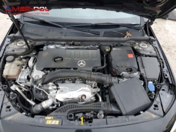 Mercedes Klasa A W177/V177 2021 Mercedes-Benz Klasa A 2021 Mercedes-Benz A-Class A 220 Sedan 2.0 Benzyna, zdjęcie 7