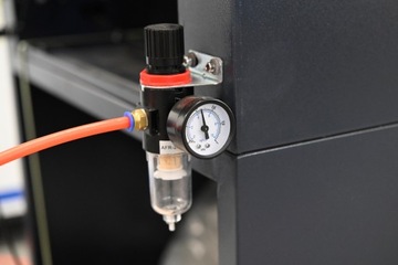 Пневматическая машина для изготовления фольги EasyFoil 390D Маслоотделитель Позолота!!!