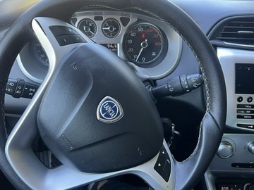 Lancia Delta III Hatchback 1.4 Turbo-Jet 120KM 2008 Lancia Delta III Hatchback 1.4 Turbo-Jet 120KM, zdjęcie 10