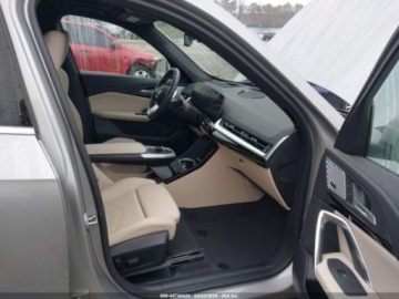 BMW X1 U11 2023 BMW X1 XDrive28I 2023 2.0 Benzyna 241KM, zdjęcie 9