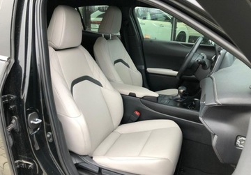 Lexus UX Crossover Facelifting 2.0 250h 184KM 2023 Lexus UX UX 250h F Sport Design PLUS FV23 ASO Rej. 2024 Salon PL, zdjęcie 26