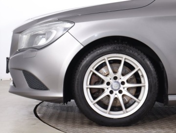 Mercedes CLA C117 Shooting Brake 2.0 250 211KM 2015 Mercedes CLA 250 4MATIC, Salon Polska, Serwis ASO, zdjęcie 14