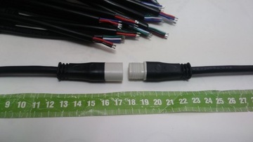 ГЕРМЕТИЧНЫЙ РАЗЪЕМ IP65, 5 КОНТАКТОВ С КАБЕЛЕМ ДЛИНОЙ 30 СМ, 5 КОНТАКТОВ