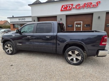 Dodge Ram V 5.7 HEMI 401KM 2021 Dodge RAM Ful Opcja przebieg 4 tys km 5.7 Benzyna zarejestrowany 1 wlascic, zdjęcie 4