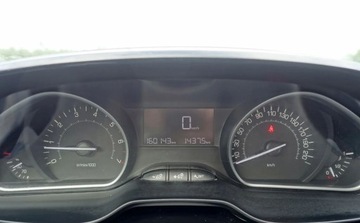 Peugeot 2008 I SUV 1.2 PureTech 82KM 2015 Peugeot 2008 1.2 82KM LEDY Klima Zero korozji Oryginalne szyby Stan BDB 1.2, zdjęcie 15