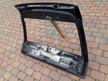 Volvo XC90 I Lift задняя накладка люка 06-16