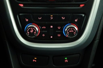 Opel Mokka I SUV 1.6 CDTI Ecotec 136KM 2016 Opel Mokka 1.6 CDTI, Skóra, Navi, Klima, zdjęcie 11