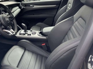 Alfa Romeo Stelvio SUV Facelifting 2023 2.0 GME Turbo 280KM 2025 ALFA ROMEO Stelvio Turbo Veloce Q4 Suv 2.0 (280KM) 2025, zdjęcie 6