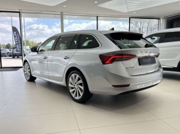 Skoda Octavia IV Kombi 2.0 TDI 150KM 2023 Skoda Octavia Style Kamera cofania CarPlayAndroid Auto Podgrzewane fote, zdjęcie 1