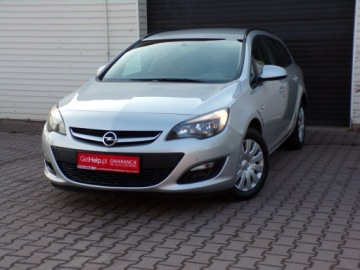 Opel Astra J Sports Tourer Facelifting 1.4 Turbo ECOTEC 140KM 2014 Opel Astra Navigacja /Gwarancja /Serwis /1,4, zdjęcie 5