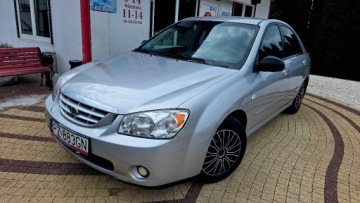 Kia Cerato Sedan 1.6 i 16V 105KM 2005