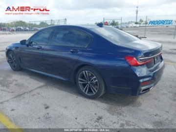 BMW Seria 7 G70 2022 BMW Seria 7 2022 BMW 7 Series 750i xDrive Sedan 4.4 Benzyna 523KM, zdjęcie 3