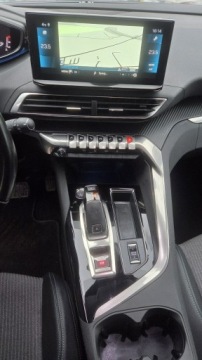 Peugeot 5008 II Crossover Facelifting 1.5 BlueHDi 130KM 2022 Peugeot 5008 1.5 BlueHDi 130KM VAT 23% ALLURE, zdjęcie 15