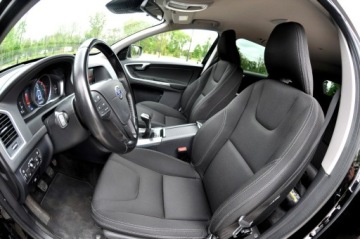 Volvo XC60 I SUV Facelifting 2.0 D3 DRIVE-E 150KM 2016 Volvo XC 60 2.0 150KM D3 Led Manual Navi Blis, zdjęcie 6