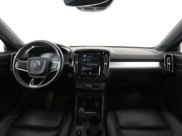Volvo XC40 Crossover 2.0 T5 247KM 2018 Volvo XC 40 automat T5 247KM AWD skóra panorama, zdjęcie 14