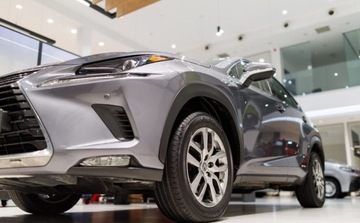 Lexus NX I SUV Facelifting 300h 197KM 2019 Lexus NX 300h Optimum AWD 2.5 Hybryda 197KM, zdjęcie 10