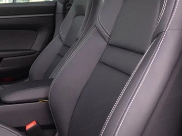 Porsche 911 992 Carrera Facelifting 3.0 394KM 2025 PORSCHE 911 Carrera Coupe 3.0 (394KM) 2025, zdjęcie 3