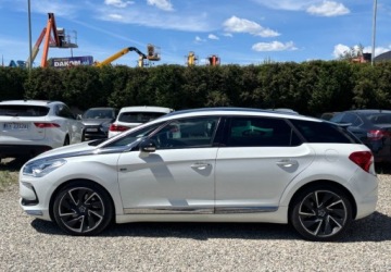 DS 5 Hatchback (Citroen) 2.0 HDi Hybrid4 200KM 2012 Citroen DS5 Hybryda Diesla 200 KM 4x4 2.0 Hybryda 200KM, zdjęcie 2