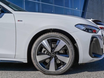 Audi A5 B10 Limousine 2.0 TDI 204KM 2026 AUDI A5 TDI quattro S line Sedan 2.0 (204 KM) 2026, zdjęcie 17