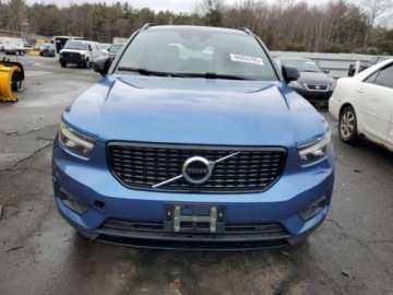 Volvo XC40 Crossover 2.0 T5 247KM 2019 Volvo XC 40 2019 VOLVO XC40 T5 R-DESIGN 2.0 Benzyna 247KM, zdjęcie 5