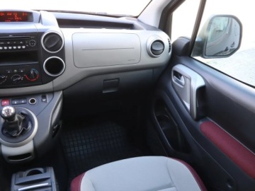 Citroen Berlingo I 1.6 16V 109KM 2009 Citroen Berlingo 1.6 16V , Klima, zdjęcie 7