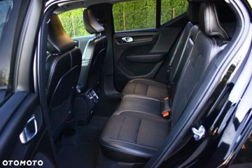 Volvo XC40 Crossover 2.0 D3 150KM 2019 Volvo XC 40 Volvo XC 40 D3 Momentum Pro 2.0 Diesel 150KM, zdjęcie 32