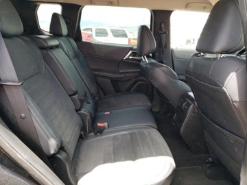 Mitsubishi Outlander III 2023 Mitsubishi Outlander SE 2023 2.5l 2.5 Benzyna 181KM, zdjęcie 10