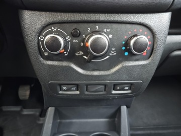 Dacia Lodgy Minivan Facelifting 1.5 Blue dCi 115KM 2022 Dacia Lodgy 1.5 Blue dCi Stepway S&amp;S/7 os., zdjęcie 22