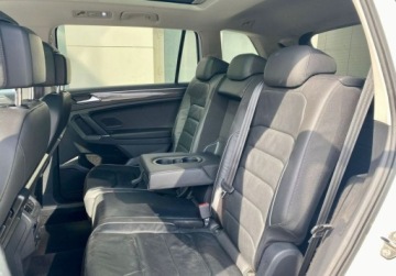 Volkswagen Tiguan II SUV 2.0 TDI BlueMotion Technology 240KM 2017 Volkswagen Tiguan Tiguan Highline DSG 7 os. Vat Marza Salon PL Bezwyp, zdjęcie 6