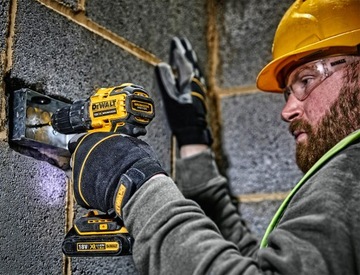 DCD709 + DCF809 18 В 2x3 Ач DCB187 DEWALT DCK2062L2T