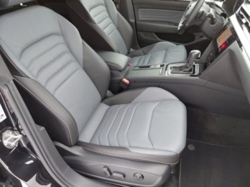 Volkswagen Arteon Fastback Facelifting 2.0 TDI 200KM 2022 Volkswagen Arteon Shooting Brake Elegance 2,0TDI 200km 4x4 FV-VAT23, zdjęcie 11