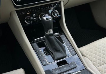 Skoda Superb III Liftback Facelifting 2.0 TDI SCR 150KM 2019 Skoda Superb Style Pakiety, Tempomat, GPS, CANTON, Bi-Xenon, Salon Polska,, zdjęcie 24