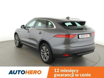 Jaguar F-Pace SUV 2.0 i4D 180KM 2016 Jaguar F-PACE 20d Automat AWD Portfolio Nawigacja, zdjęcie 3