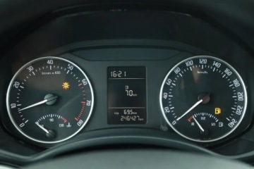 Skoda Octavia II Hatchback Facelifting 1.4 TSI 122KM 2010 Skoda Octavia 1.4 TSI, Salon Polska, Klima, zdjęcie 7