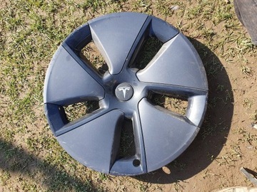 Tesla Model 3 oryginalny kołpak 18