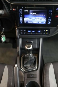 Toyota Auris II Hatchback 5d Facelifting 1.6 Valvematic 132KM 2017 Toyota Auris 1.6 Premium LPG 1.6 Benzyna 132KM, zdjęcie 15