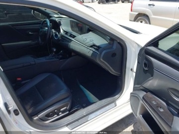 Lexus ES VII (XV70) 2019 Lexus ES 300h, 2019r., 2.5L 2.5 Benzyna 176KM, zdjęcie 8